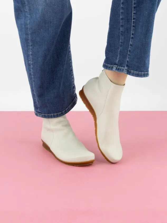 arche_ankle_boots_baryky__5-4.webp Arche ankle boots BARYKY Cream White