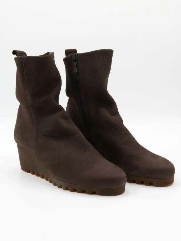 arche_ankle_boots_larazo__1-7.webp Arche ankle boots LARAZO Brown