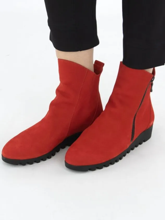 arche_ankle_boots_lomage__5-1.webp Arche ankle boots LOMAGE Red