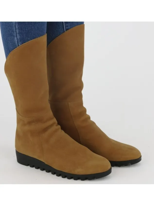 arche_ankle_boots_lomakh__4-2.webp Arche ankle boots LOMAKH Cognac