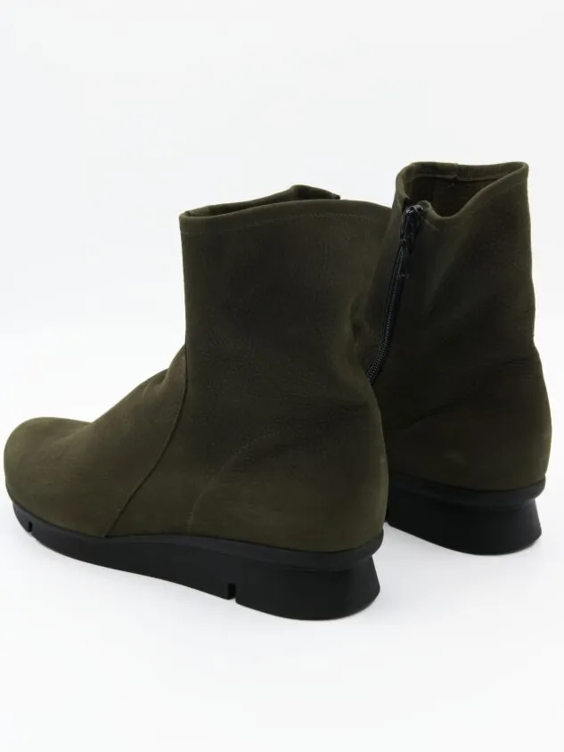 arche_ankle_boots_padaro__2-3.webp Arche ankle boots PADARO Green