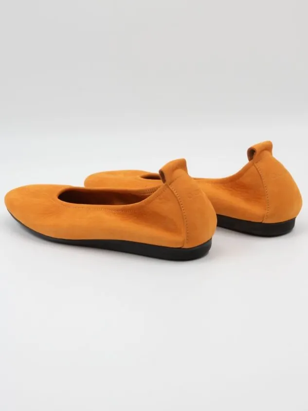 arche_ballerinas_laius_or_2-1.webp Arche ballerinas LAIUS Orange