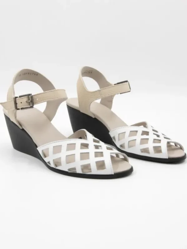 Arche pumps EGALAA Beige