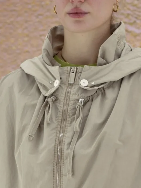 High coats FEARLESS 735037 Beige