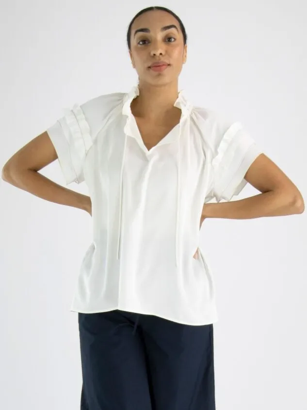 high_shirts_embrace_s_cre_4.webp High shirts EMBRACE S52254 Cream White