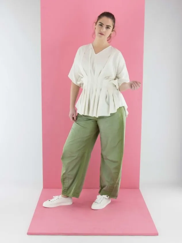 high_shirts_shyness_s_cre_5.webp High shirts SHYNESS S52275 Cream White