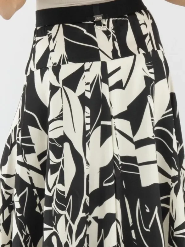 High skirts ON POINT S20339 Cream White
