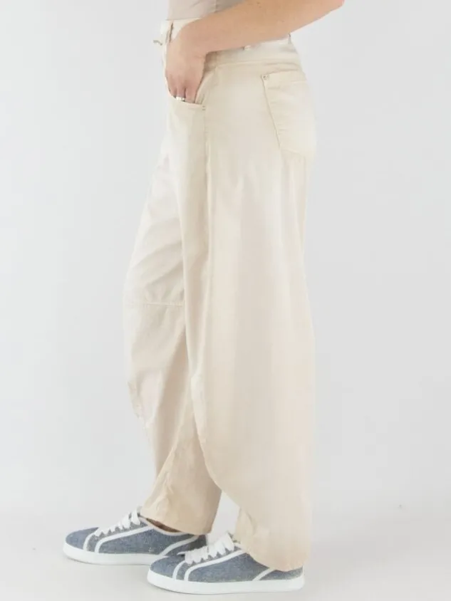 high_trousers_happily__be_2.webp High trousers HAPPILY 702966 Beige