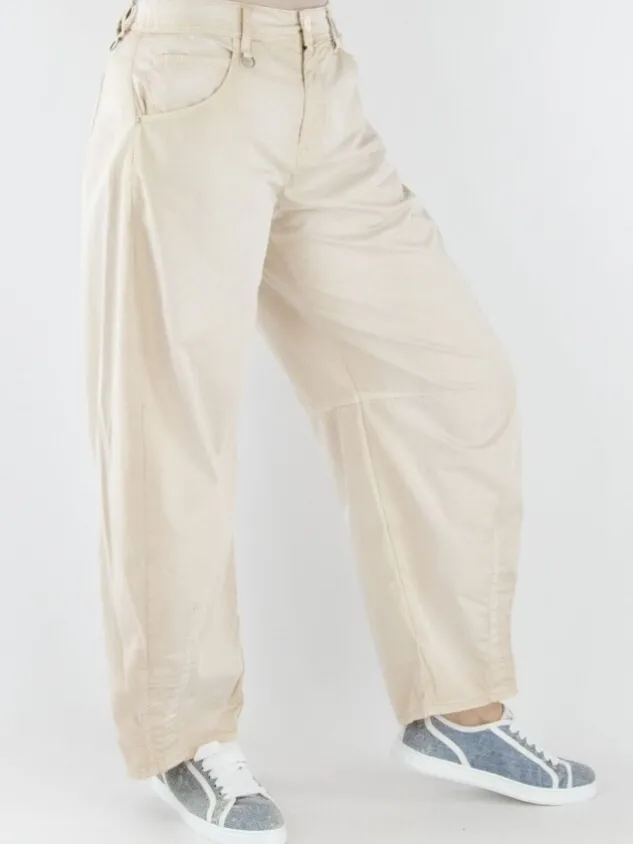 high_trousers_happily__be_4.webp High trousers HAPPILY 702966 Beige