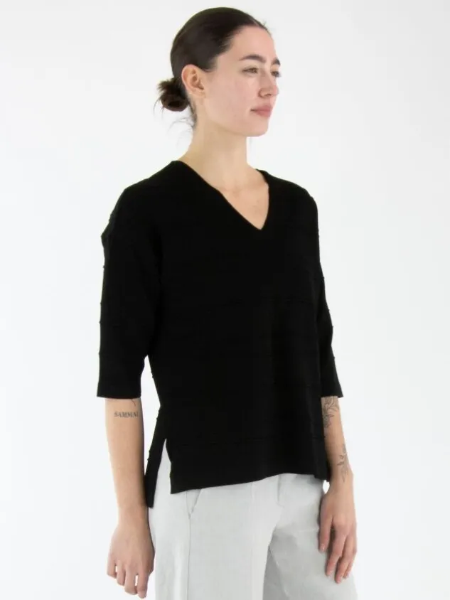 joseph_ribkoff_pullovers__4-2.webp Joseph Ribkoff pullovers 251923 Black