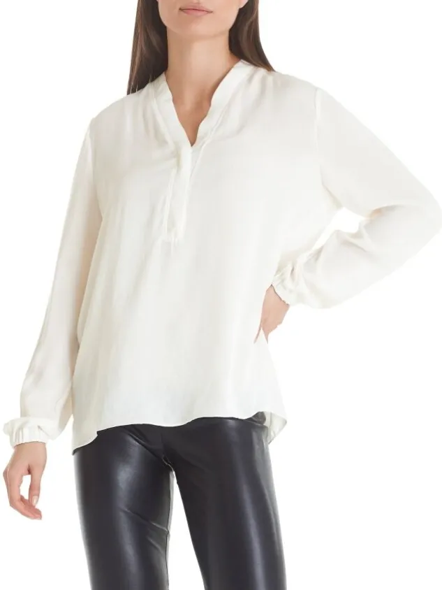 marc_cain__blouses_e__w_w_1.webp Marc Cain blouses +E 51.03 W10 White