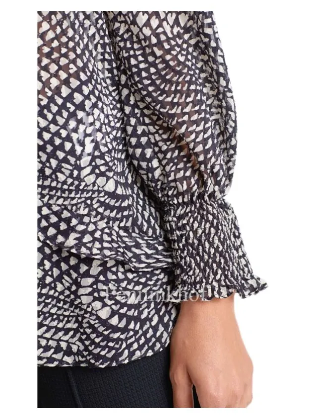 marc_cain__blouses_qc_w_b_3.webp Marc Cain blouses QC5118 W23 Black