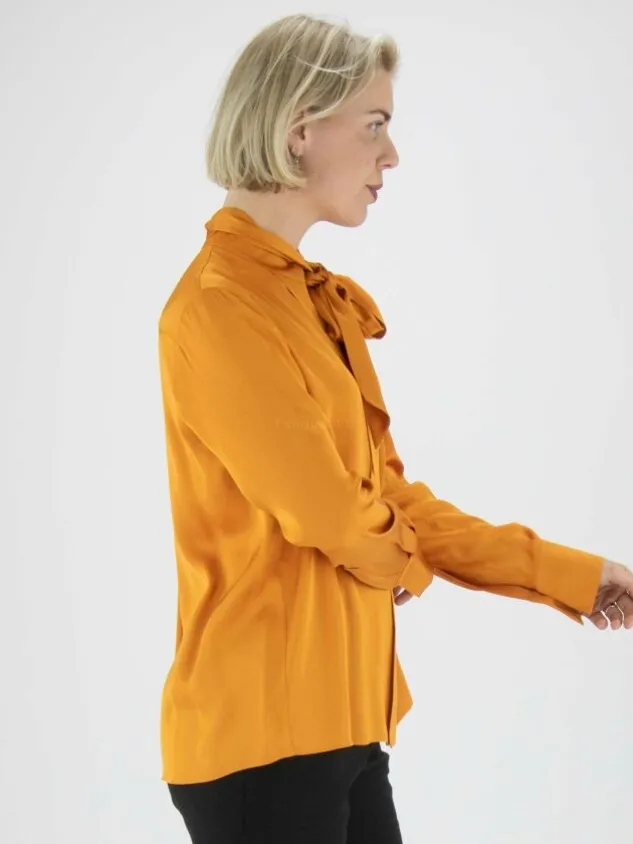 marc_cain__blouses_vc__w__3.webp Marc Cain blouses VC 51.30 W60 Orange