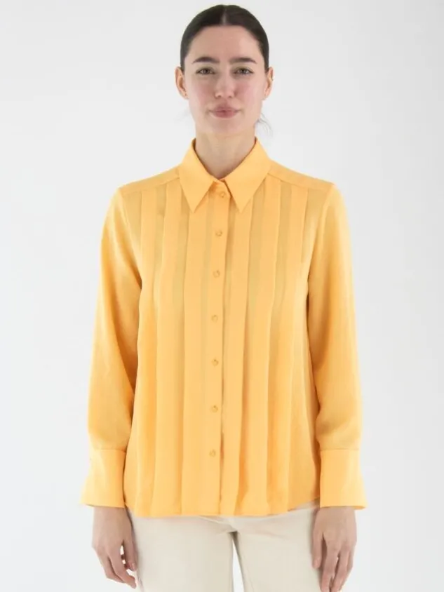 marc_cain__blouses_yc__w__1.webp Marc Cain blouses YC 51.18 W39 Orange