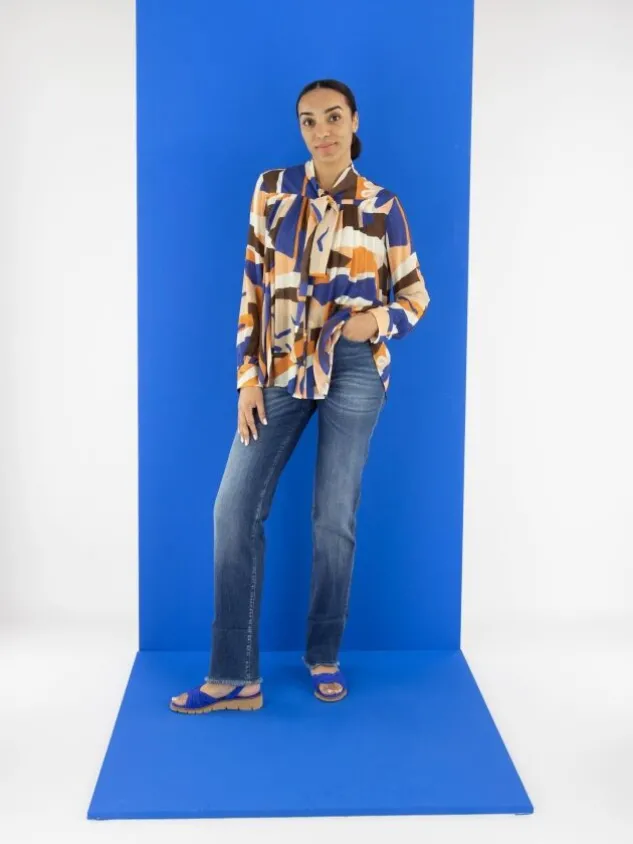 marc_cain__blouses_yc__w__5-7.webp Marc Cain blouses YC 51.24 W11 Blue