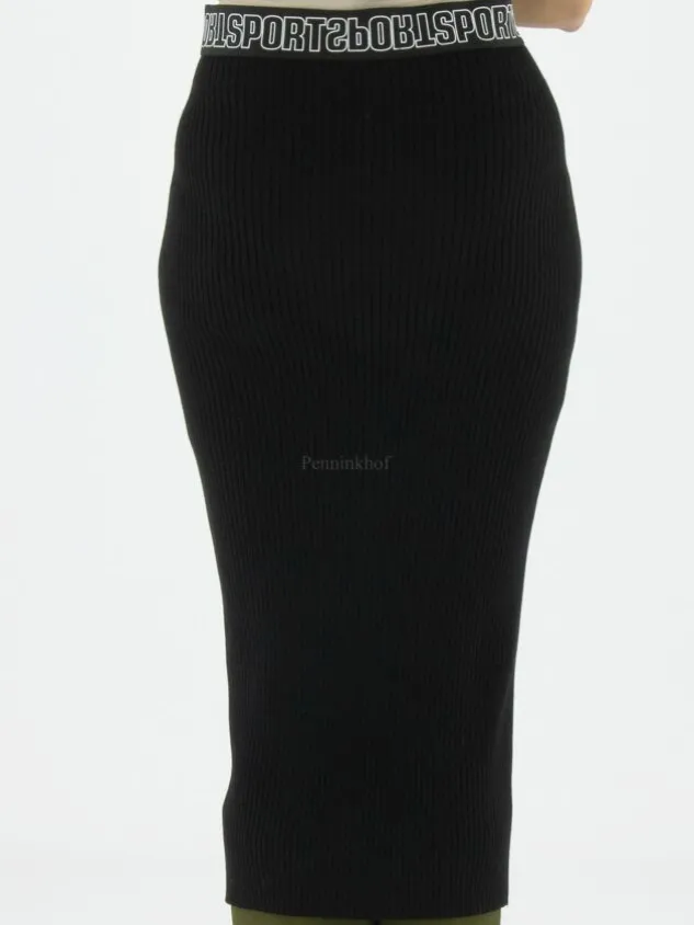marc_cain__skirts_vs__m_b_3.webp Marc Cain skirts VS 71.14 M09 Black