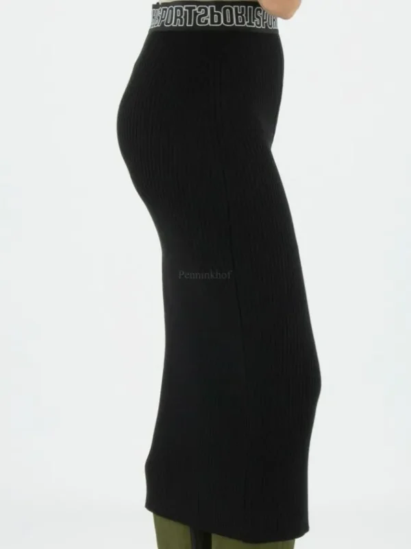 Marc Cain skirts VS 71.14 M09 Black