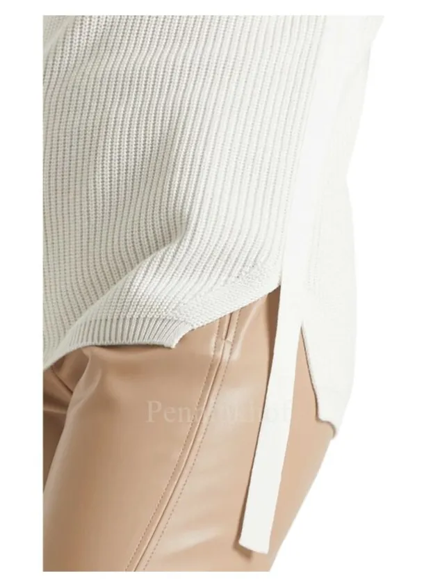 marc_cain__tops_qs_m_crea_3.webp Marc Cain tops QS6102 M03 Cream White