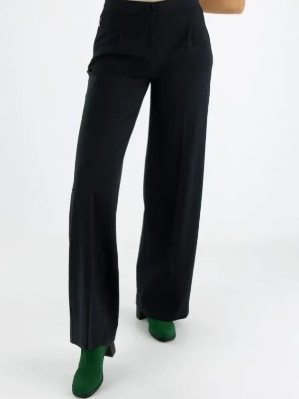 Marc Cain trousers WC 81.10 J42 Black