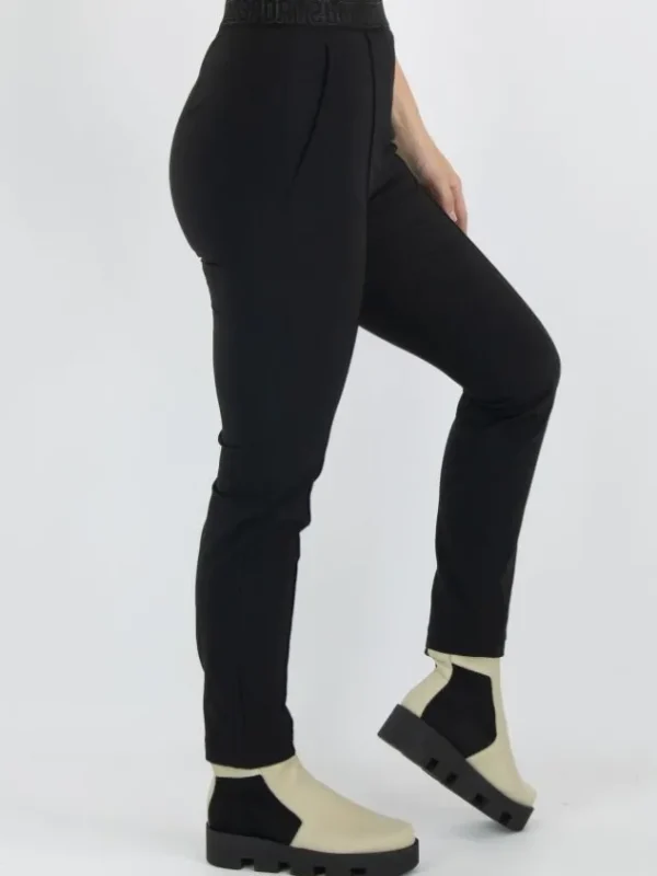 Marc Cain trousers XS 81.45 W52 Black