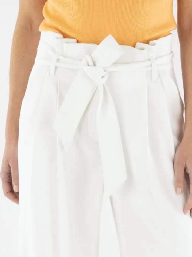 marc_cain__trousers_yc__w_7-2.webp Marc Cain trousers YC 81.24 W03 Cream White