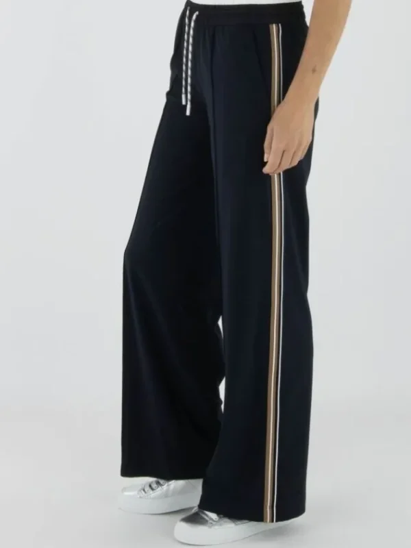 Marc Cain trousers YS 81.41 J40 Blue