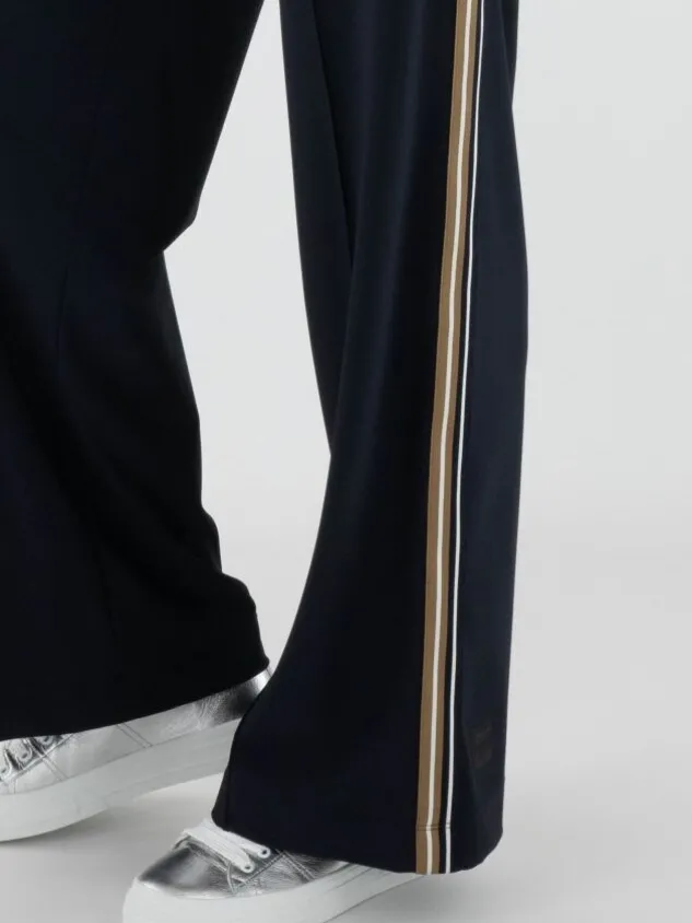 marc_cain__trousers_ys__j_8-5.webp Marc Cain trousers YS 81.41 J40 Blue