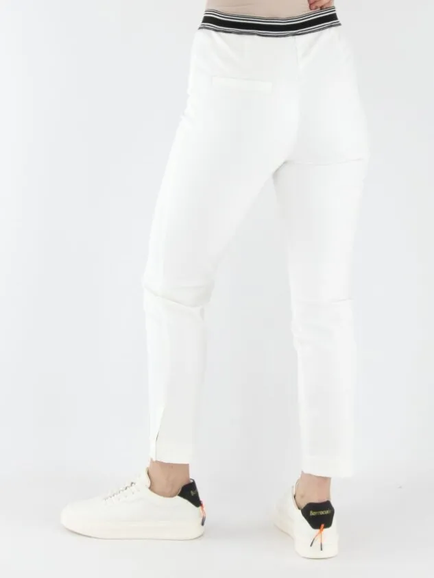 marc_cain__trousers_ys__w_3-1.webp Marc Cain trousers YS 81.12 W08 Cream White