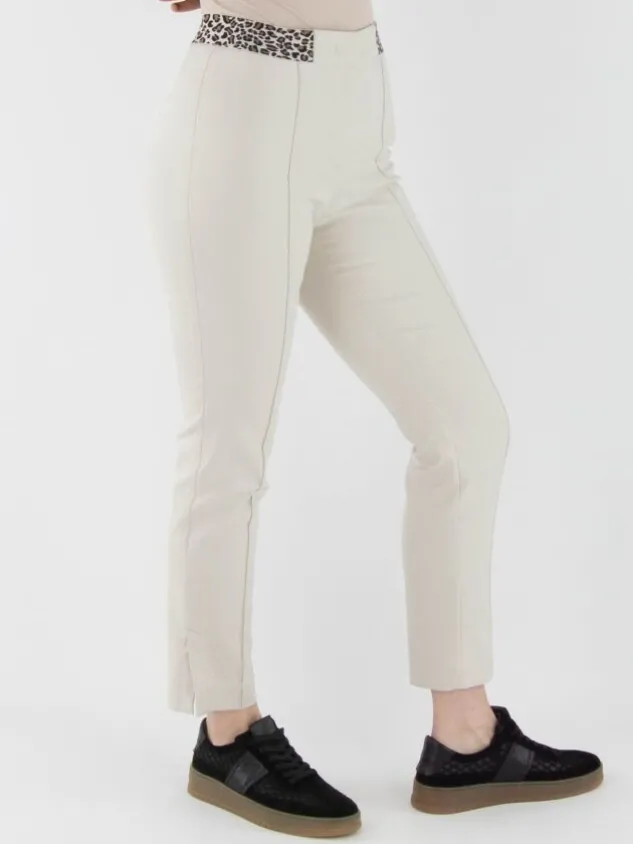 marc_cain__trousers_ys__w_4-6.webp Marc Cain trousers YS 81.12 W08 Beige